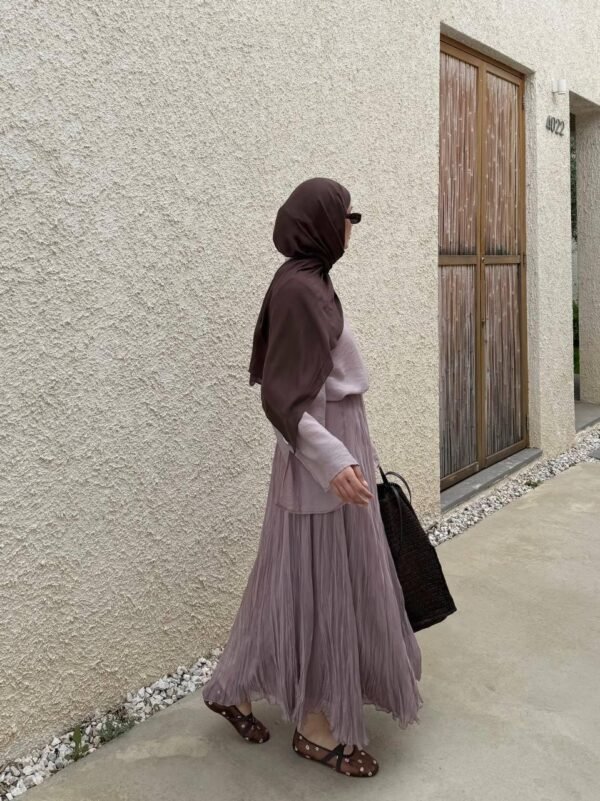 modest set - Image 3